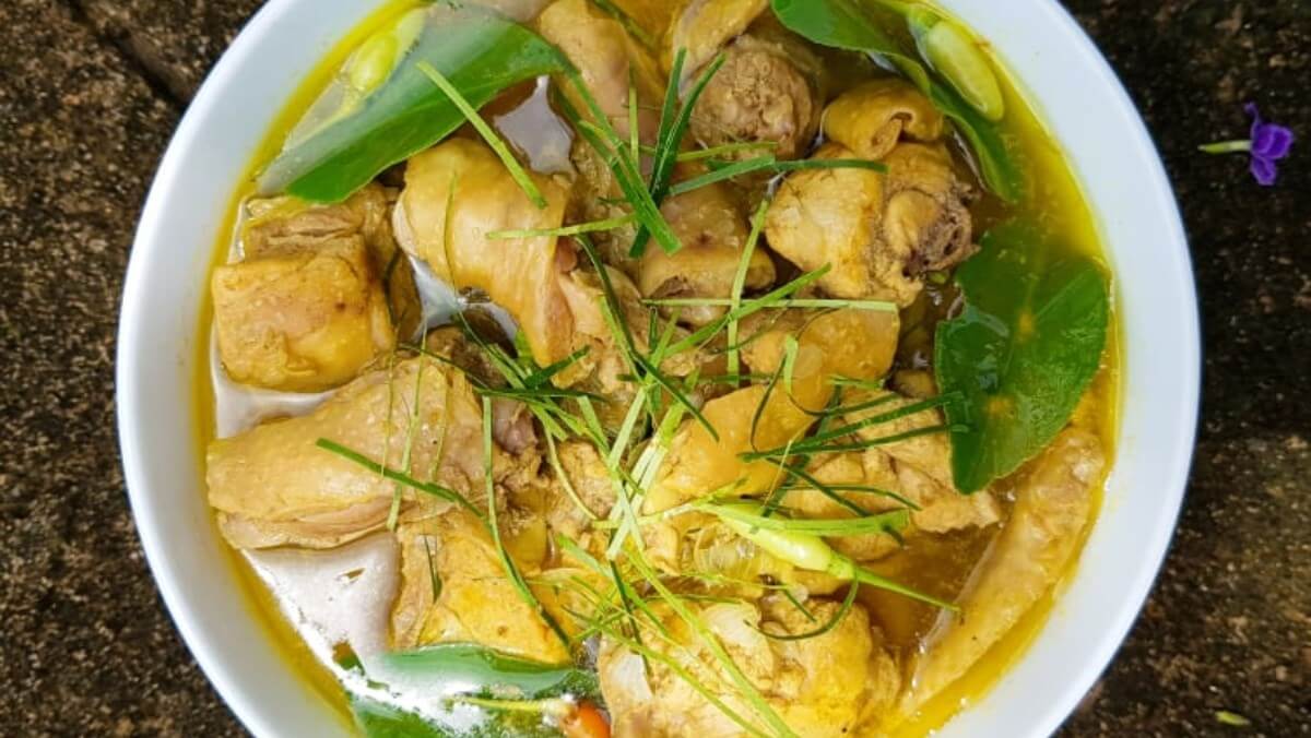 Gà Nấu Xáo Kiểu Miền Trung
